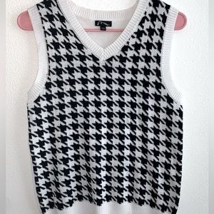 This is a preppy sweater vest, so cute in the fall/winter time